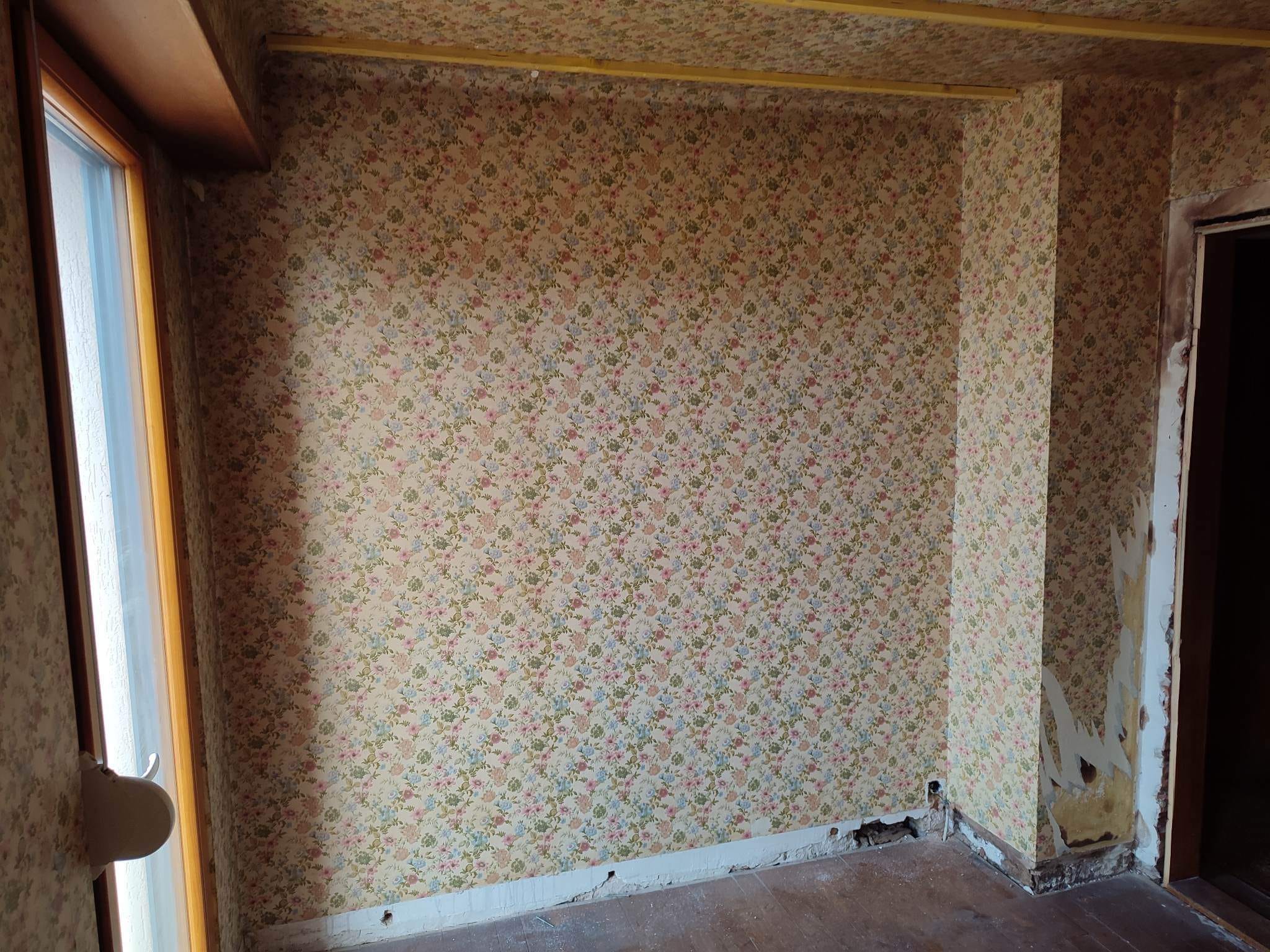 321995780_747917506755874_8791980126084313097_N | Menuiserie d'Ys Rénovation complète d’une chambre transformée en dressing à Schweighouse-sur-Moder Bischheim 0