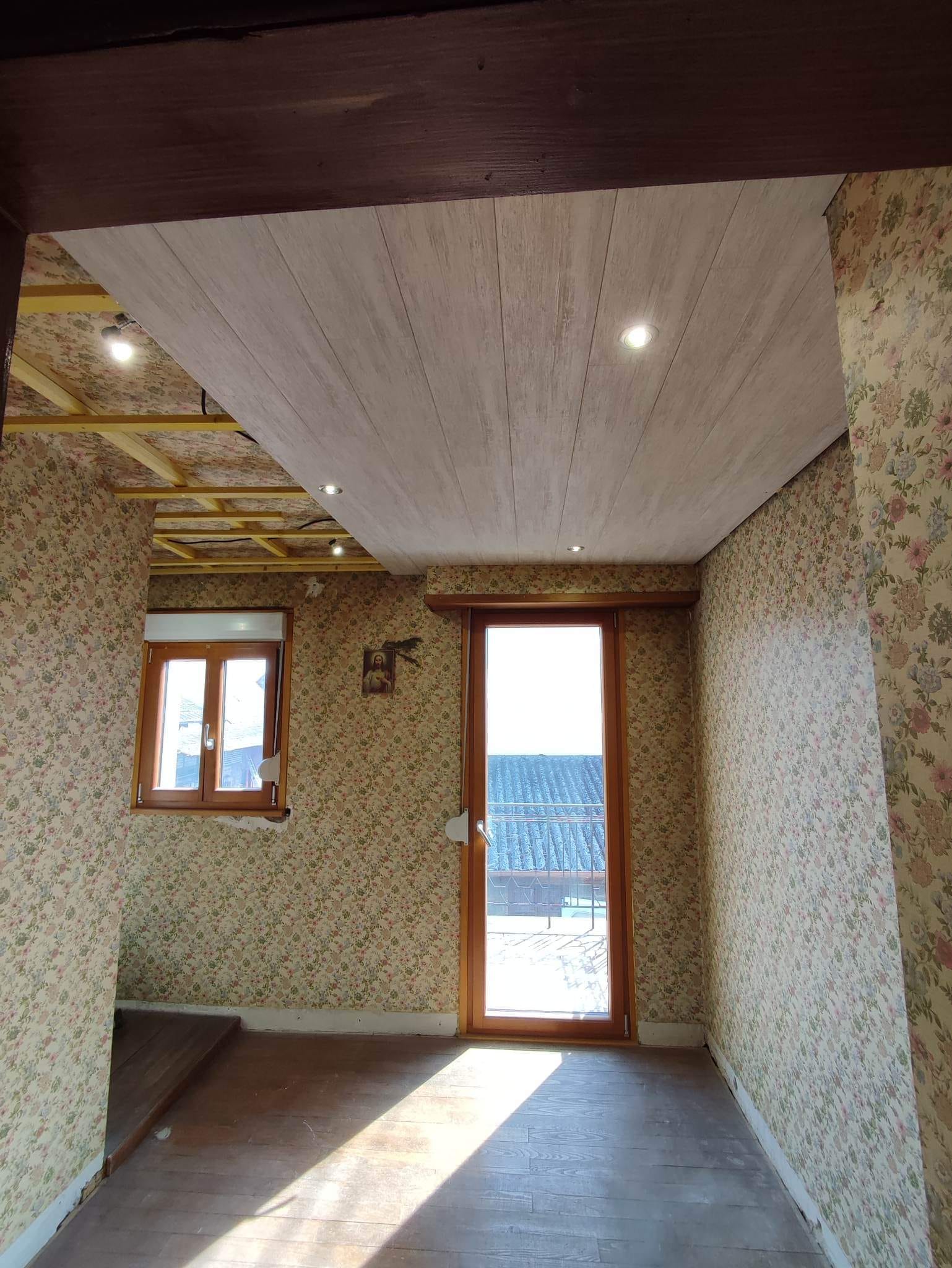 322182538_3252761851702390_2556164681642925092_N | Menuiserie d'Ys Rénovation complète d’une chambre transformée en dressing à Schweighouse-sur-Moder Brumath 5