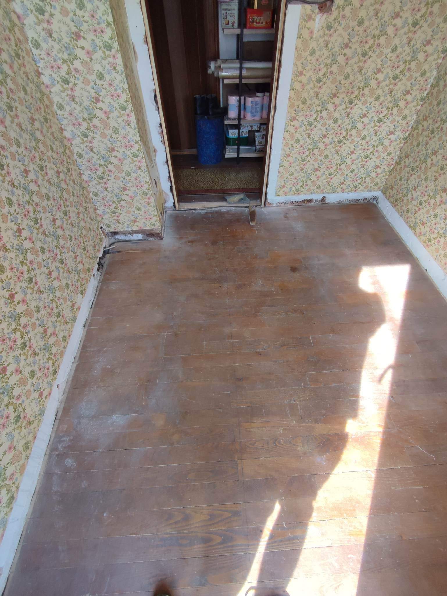 323046512_849204806143123_8282247604033827919_N | Menuiserie d'Ys Rénovation complète d’une chambre transformée en dressing à Schweighouse-sur-Moder Saverne 1