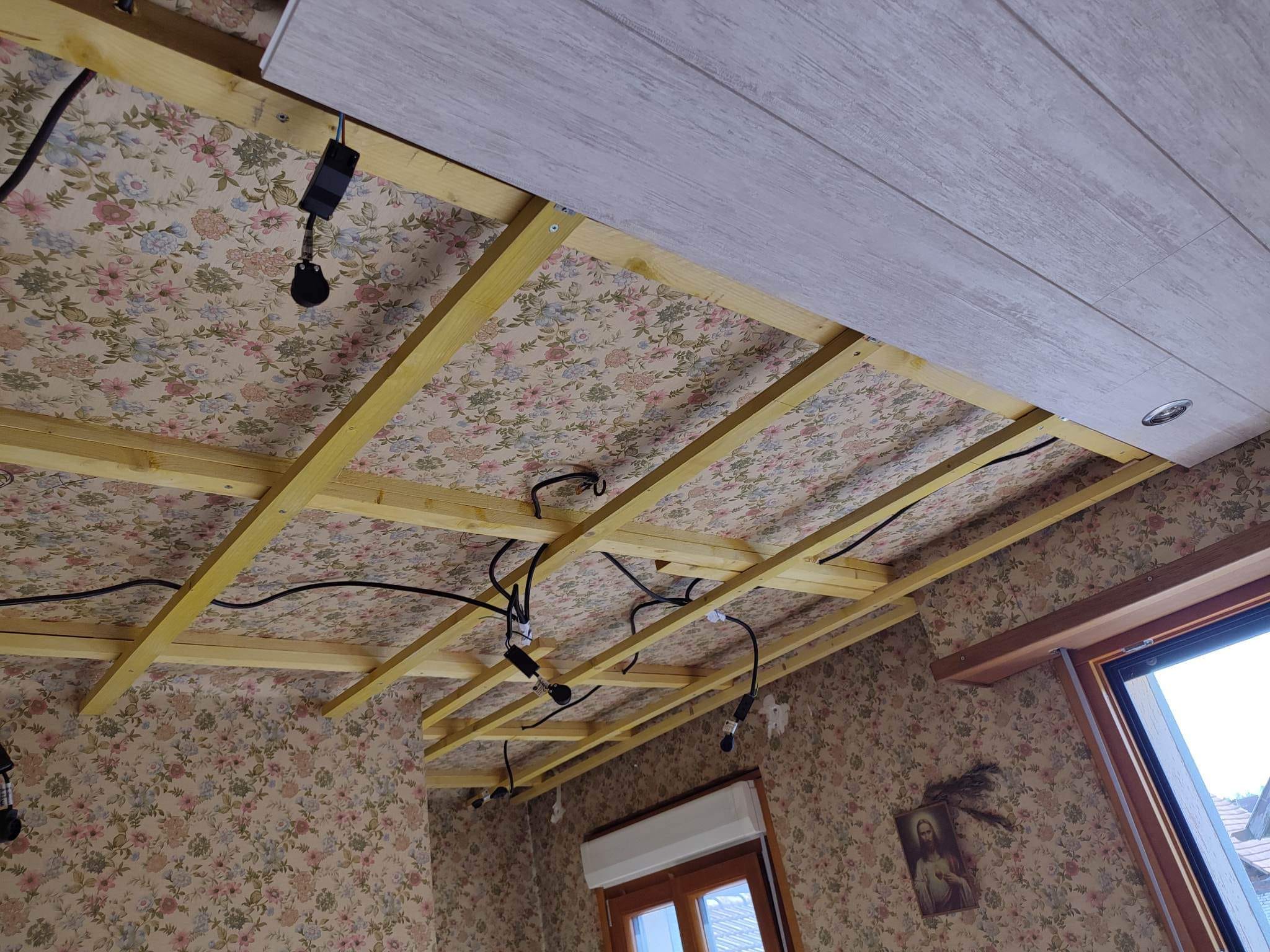 323450892_558625622527803_3589660023069603403_N | Menuiserie d'Ys Rénovation complète d’une chambre transformée en dressing à Schweighouse-sur-Moder Hœnheim 3