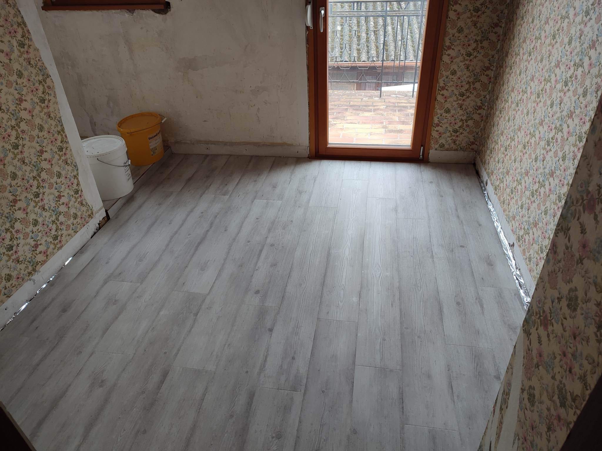 323891662_565731615403042_7807314167843017_N | Menuiserie d'Ys Rénovation complète d’une chambre transformée en dressing à Schweighouse-sur-Moder Haguenau 8